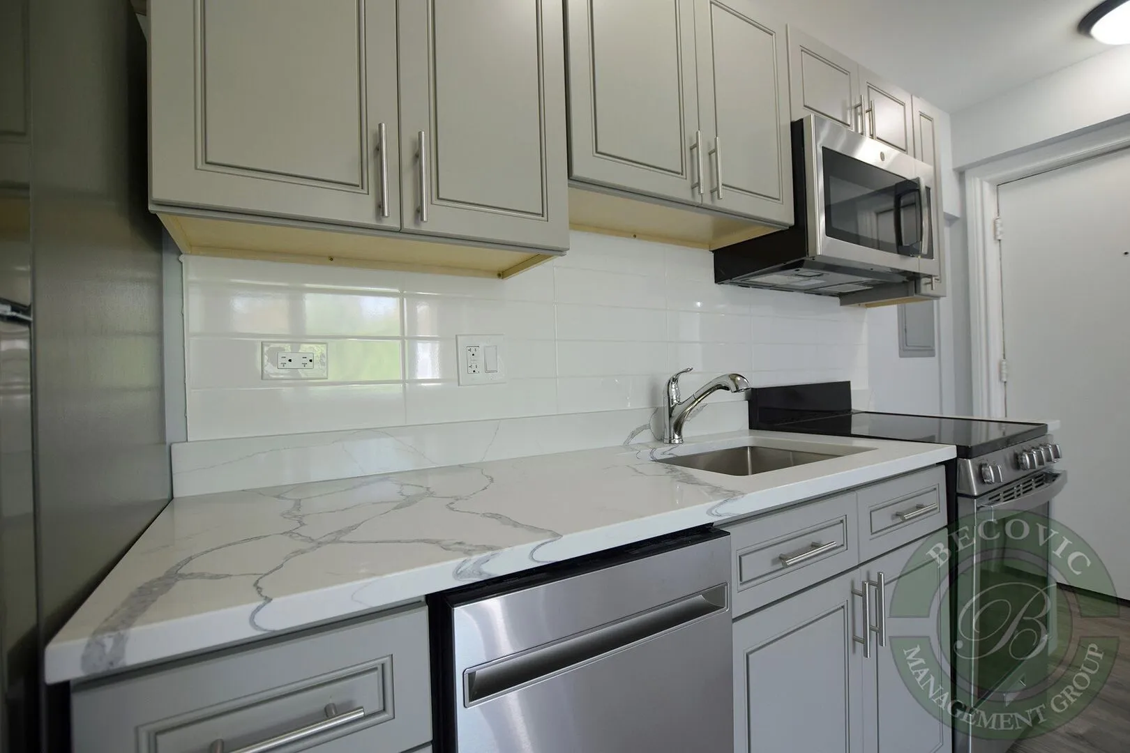 7710 N Sheridan Rd, , 60626, USA 60626-unit#307-Chicago-IL