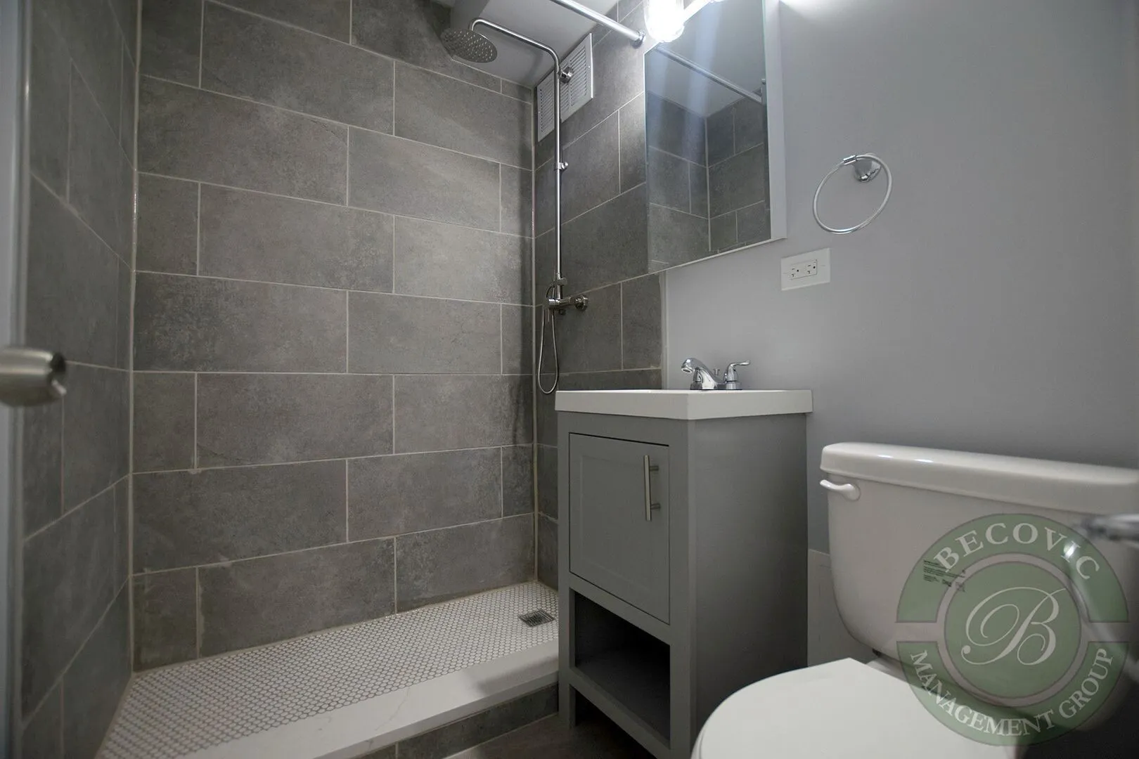 7710 N Sheridan Rd, , 60626, USA 60626-unit#307-Chicago-IL
