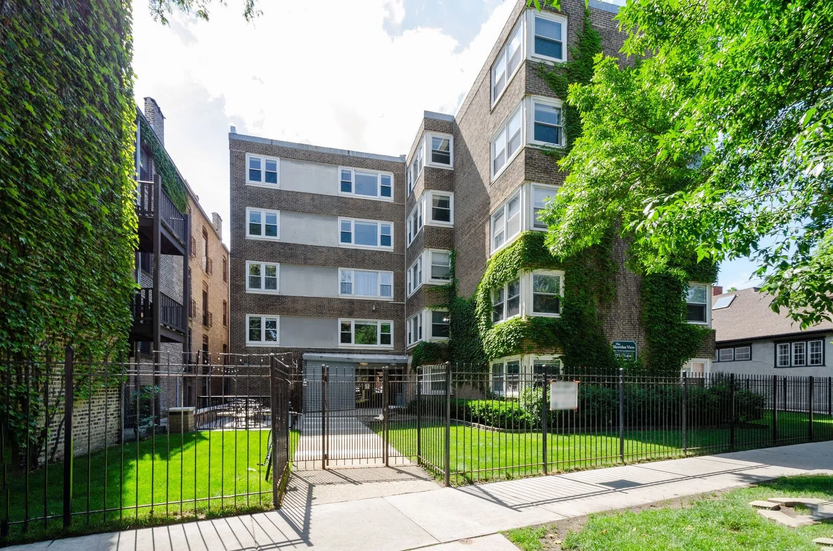 7710 N Sheridan Rd, , 60626, USA 60626-unit#307-Chicago-IL