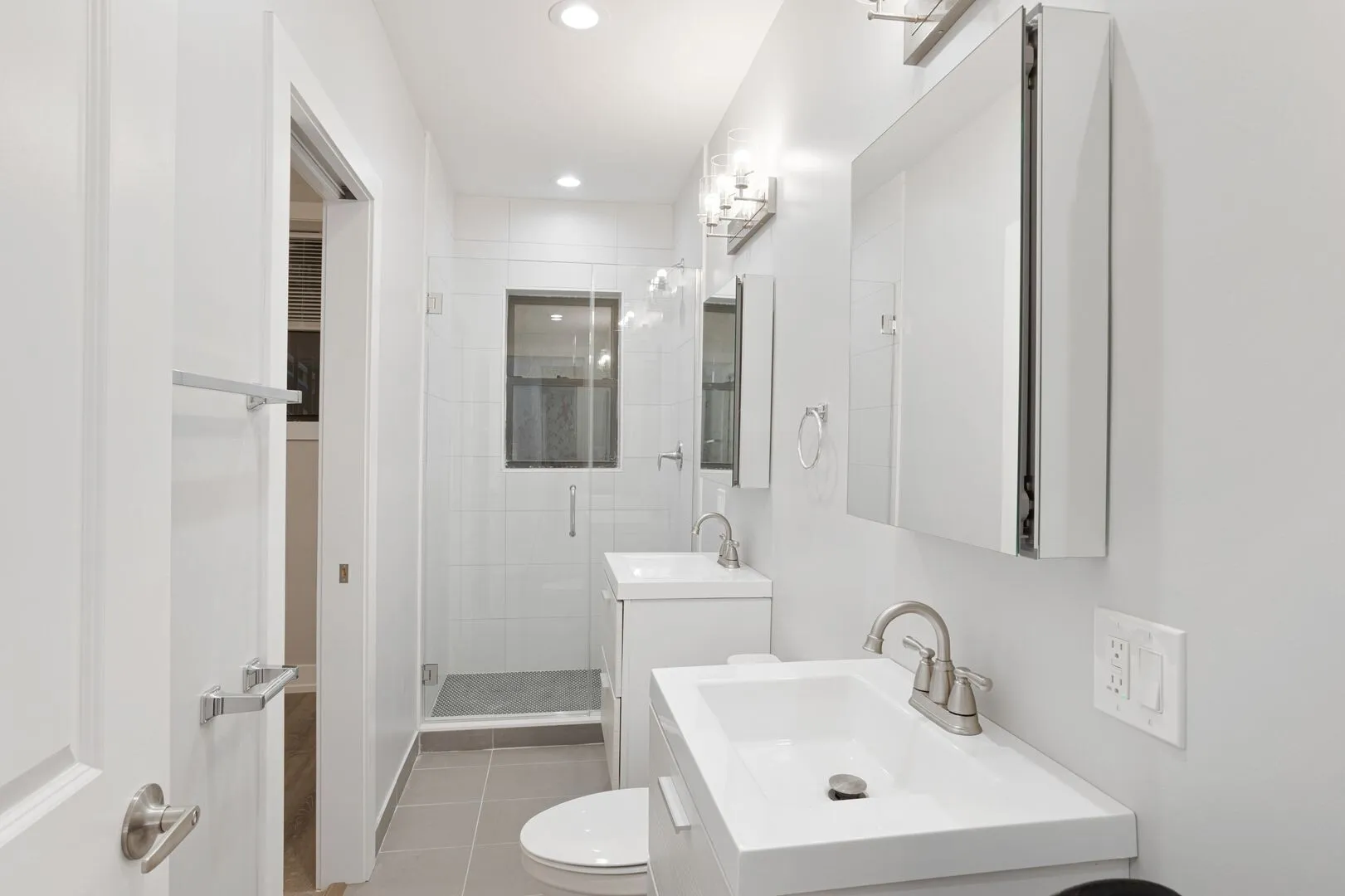W Juneway Terrace, ,  60626, USA 60626-unit#1G-Chicago-IL