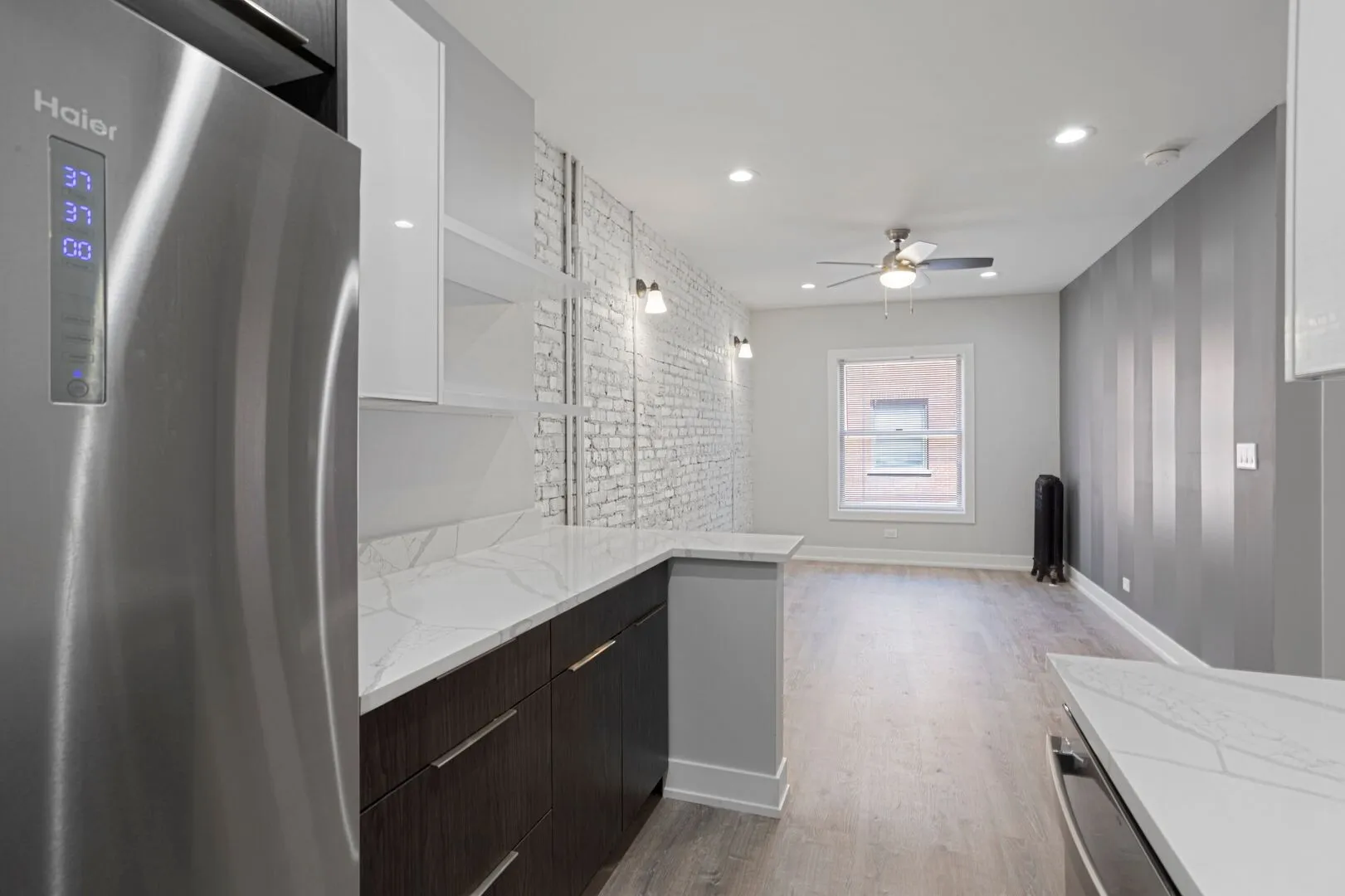 1708 W Juneway Terrace, ,  60626, USA 60626-unit#3J-Chicago-IL