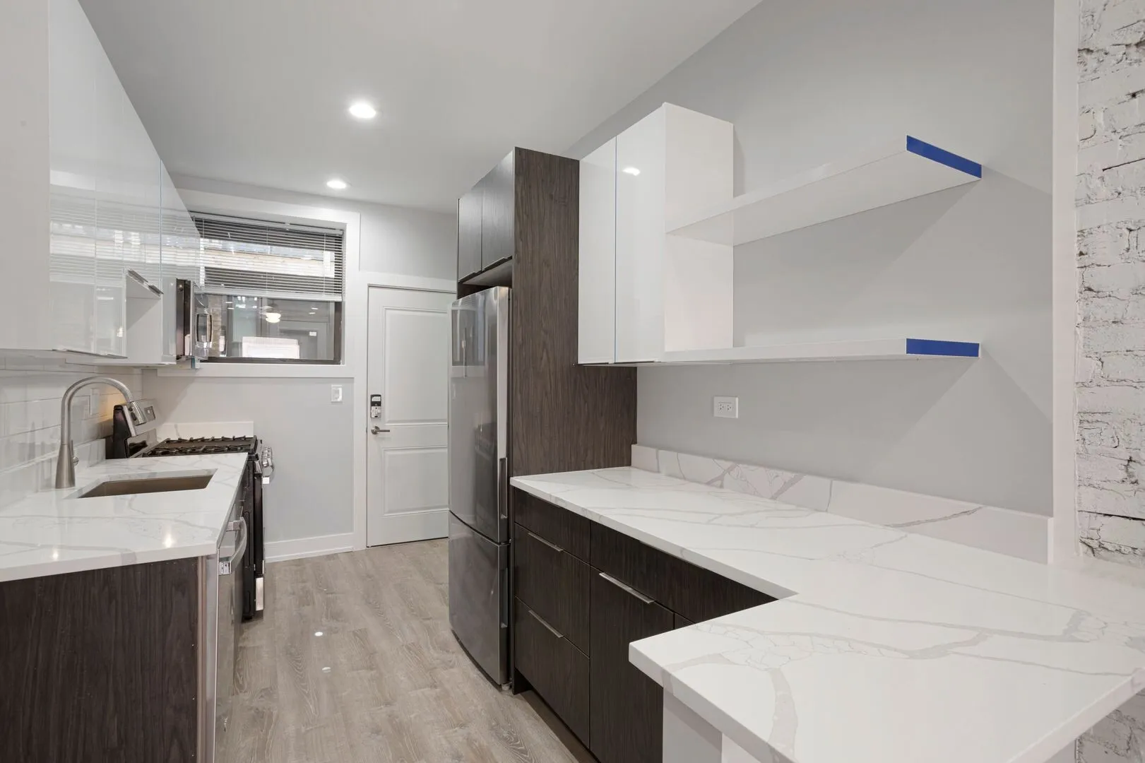 1708 W Juneway Terrace, ,  60626, USA 60626-unit#3J-Chicago-IL