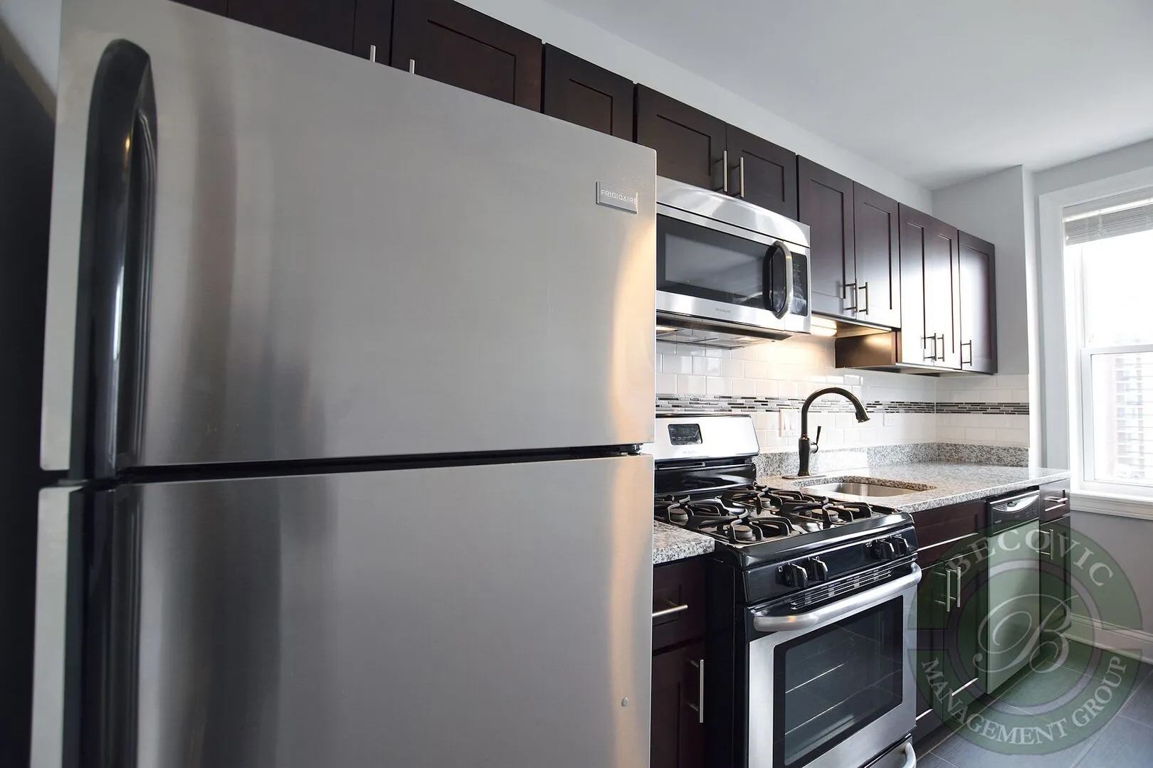 5860 N Kenmore Ave, ,  60660, USA 60660-unit#801-Chicago-IL