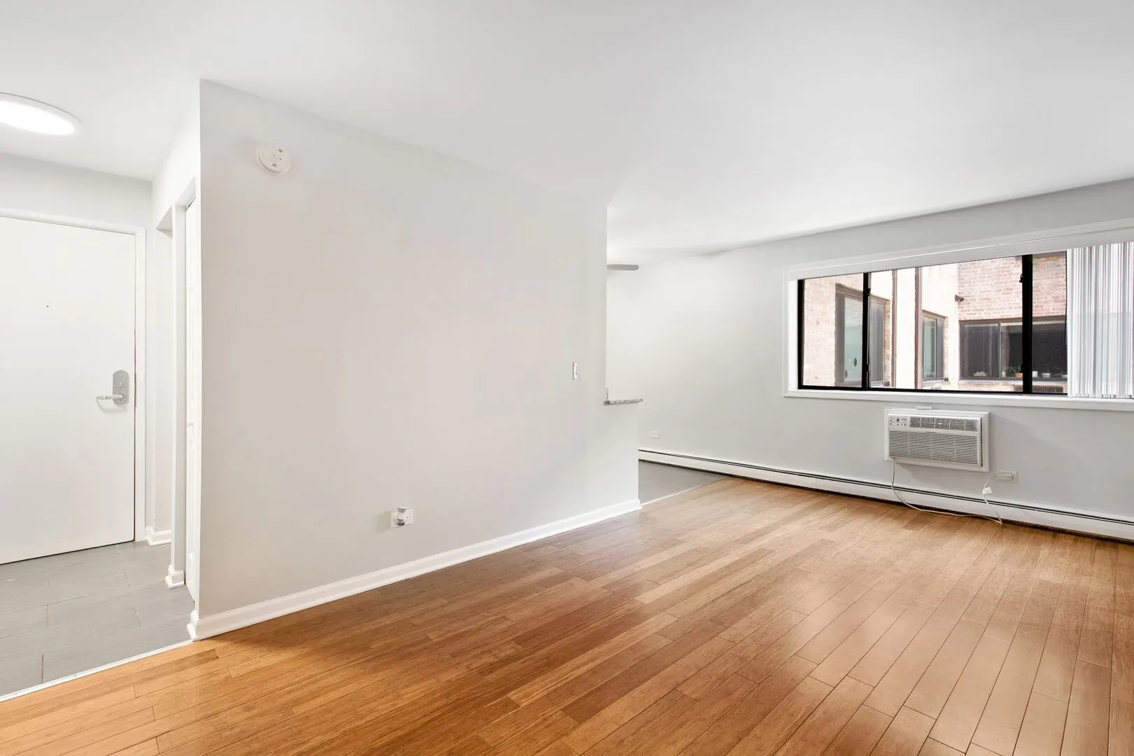 6201 N Kenmore Ave, ,  60660, USA 60660-unit#409-Chicago-IL