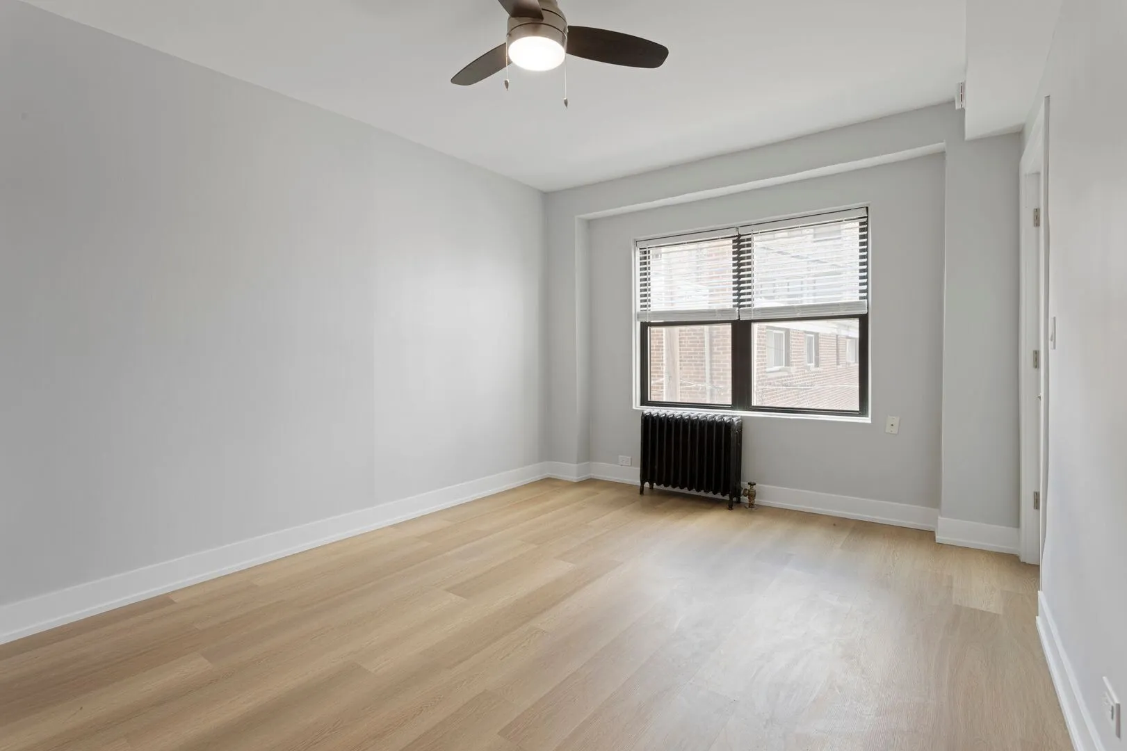 6026 N Winthrop Ave, ,  60660, USA 60660-unit#2J-Chicago-IL