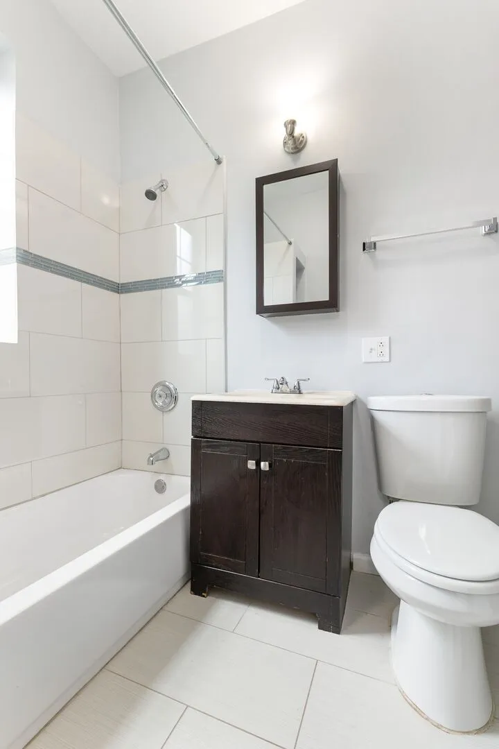 1642 W Jonquil Terrace, , 60626, USA 60626-unit#3-Chicago-IL