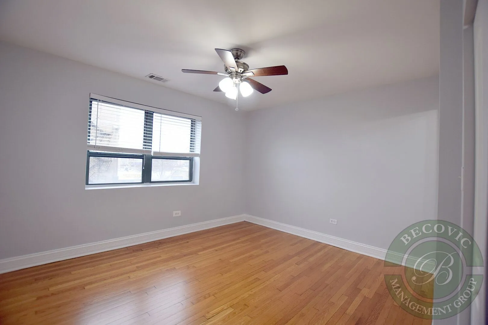 7616 N Marshfield Ave, , 60626, USA 60626-unit#401-Chicago-IL