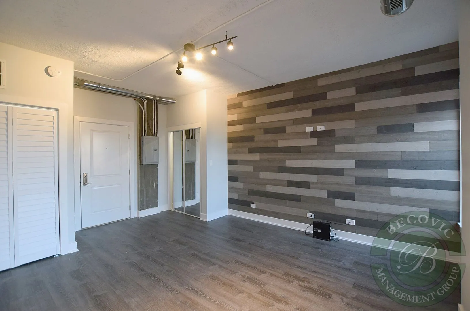 7645 N Sheridan Rd, ,  60626, USA 60626-unit#211-Chicago-IL