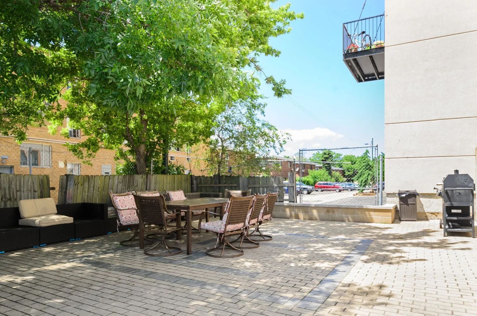 2451 W Howard St, ,  60645, USA 60645-unit#406-Chicago-IL