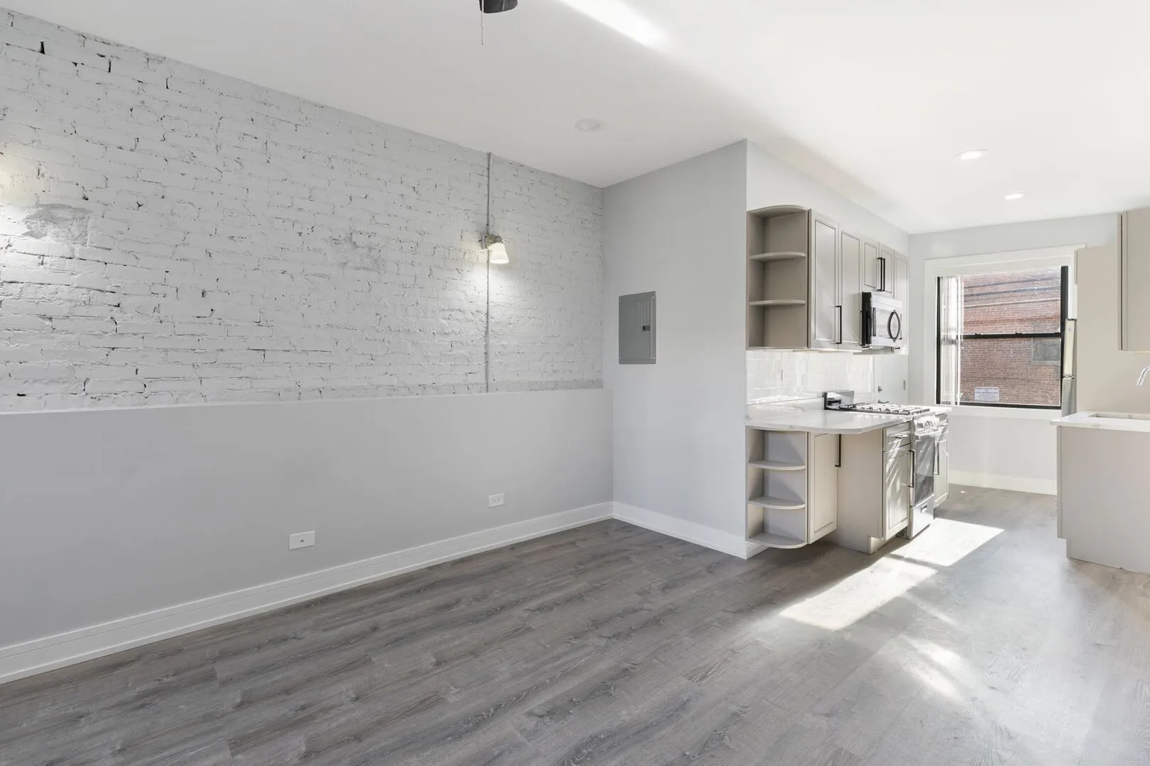 7622 N Eastlake Terrace, ,  60626, USA 60626-unit#1C-Chicago-IL