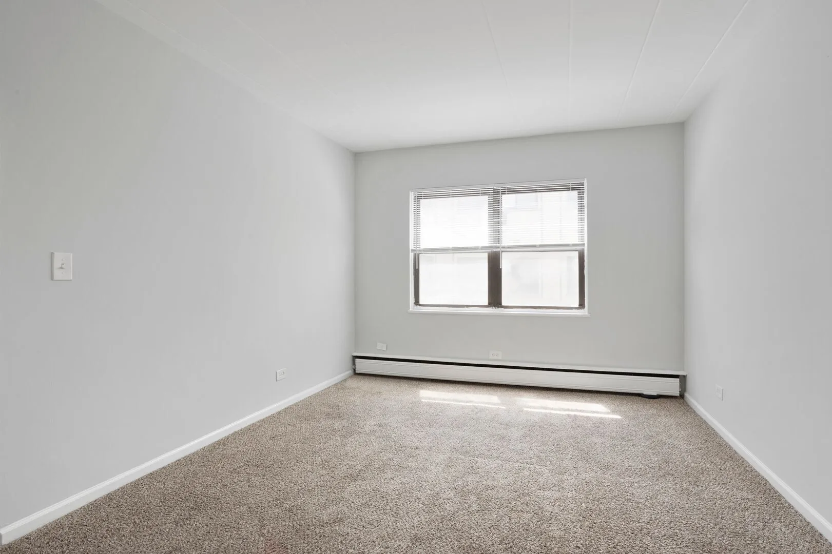 6007 N Kenmore Ave, ,  60660, USA 60660-unit#401-Chicago-IL