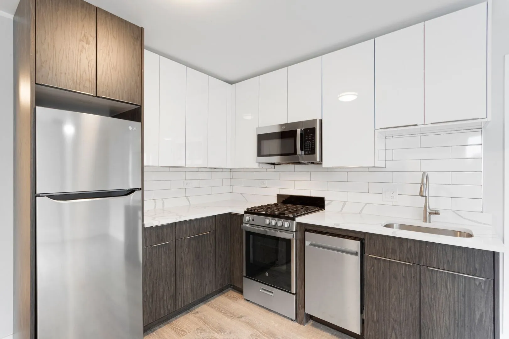 5858 N Sheridan Rd, , 60660, USA 60660-unit#207-Chicago-IL