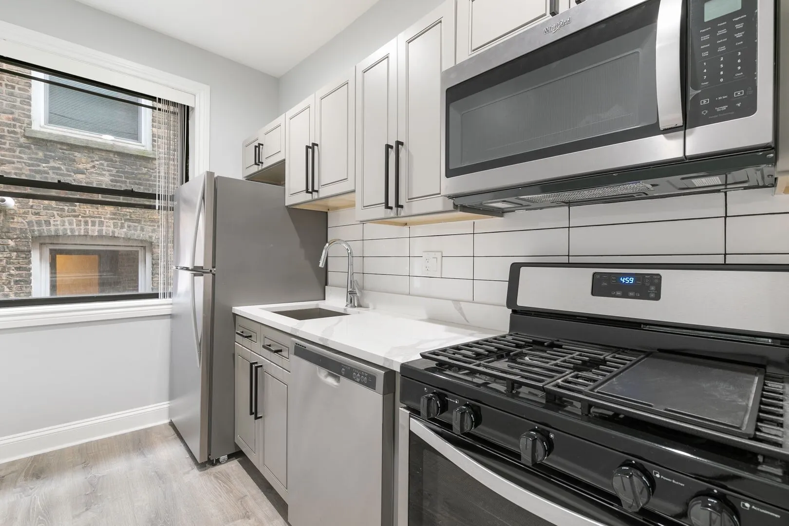 7620 N Eastlake Terrace, , 60626, USA 60626-unit#2E-Chicago-IL