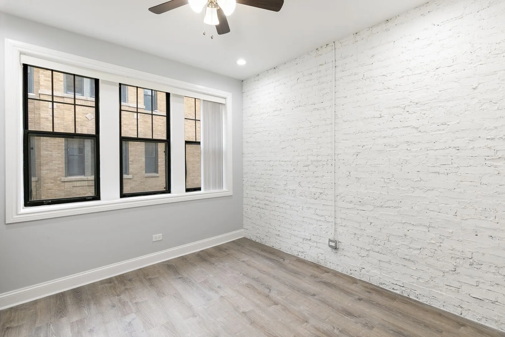 7620 N Eastlake Terrace, , 60626, USA 60626-unit#2E-Chicago-IL