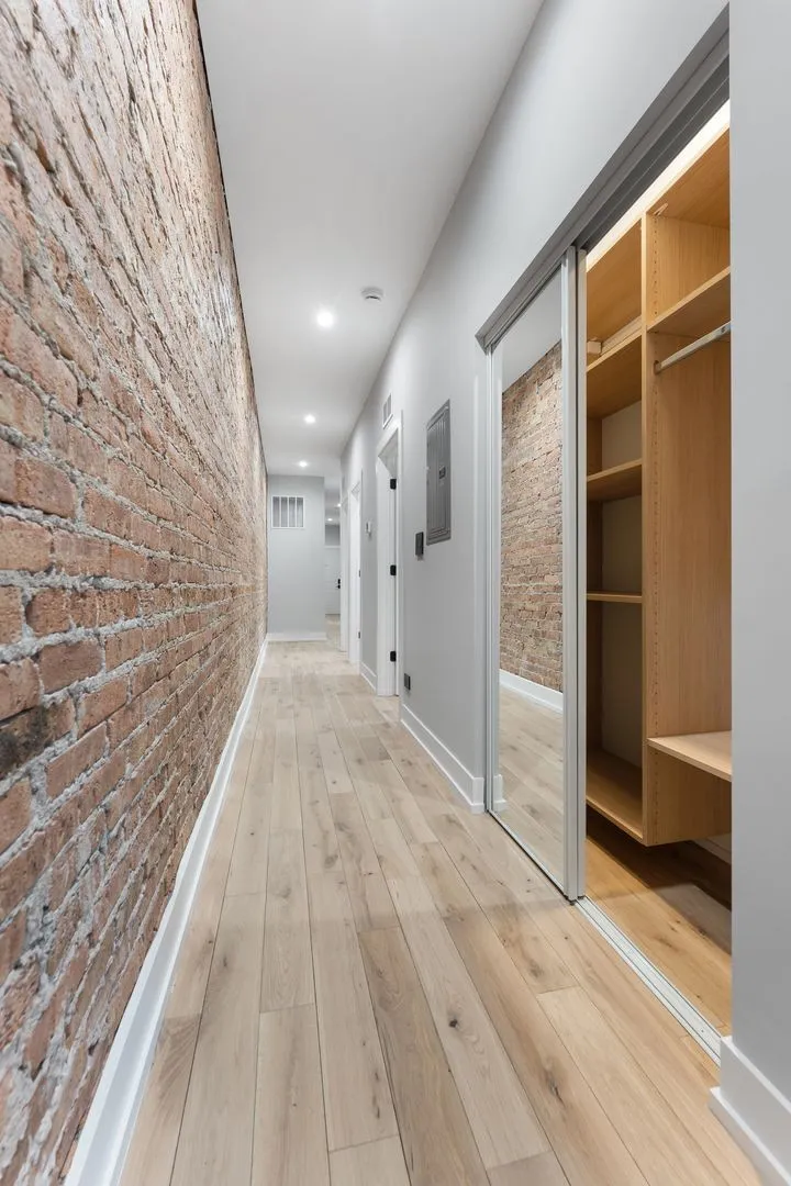 7726 N Eastlake Terrace, , 60626, USA 60626-unit#2-Chicago-IL