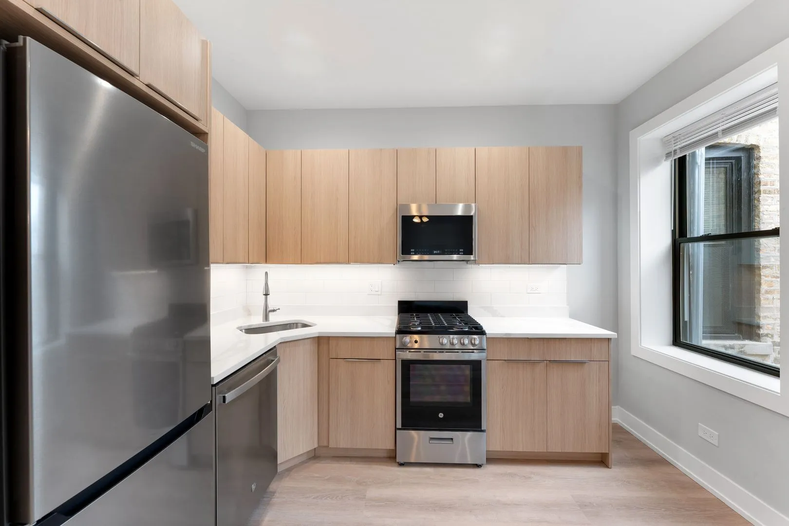 1546 W Jonquil Terrace, ,  60626, USA 60626-unit#305-Chicago-IL
