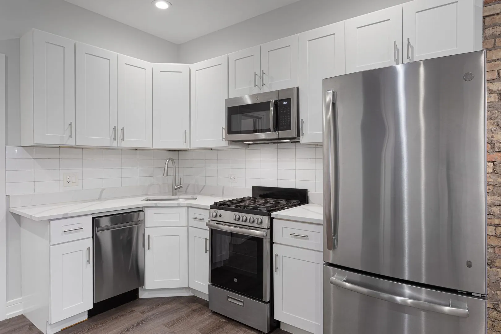 1063 W Glenlake Ave, , 60660, USA 60660-unit#3N-Chicago-IL