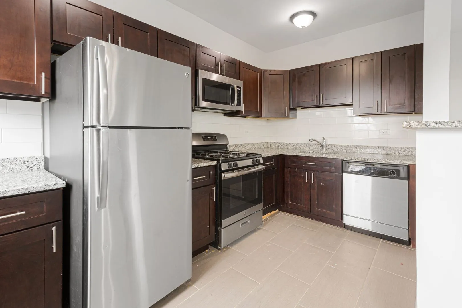 1608 W Sherwin Ave, ,  60626, USA 60626-unit#514-Chicago-IL