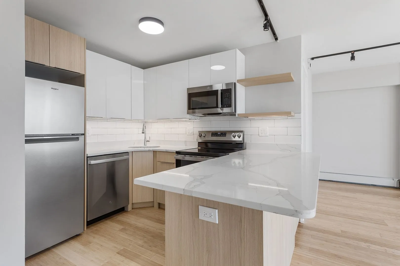 6166 N Sheridan Rd, ,  60660, USA 60660-unit#10H-Chicago-IL