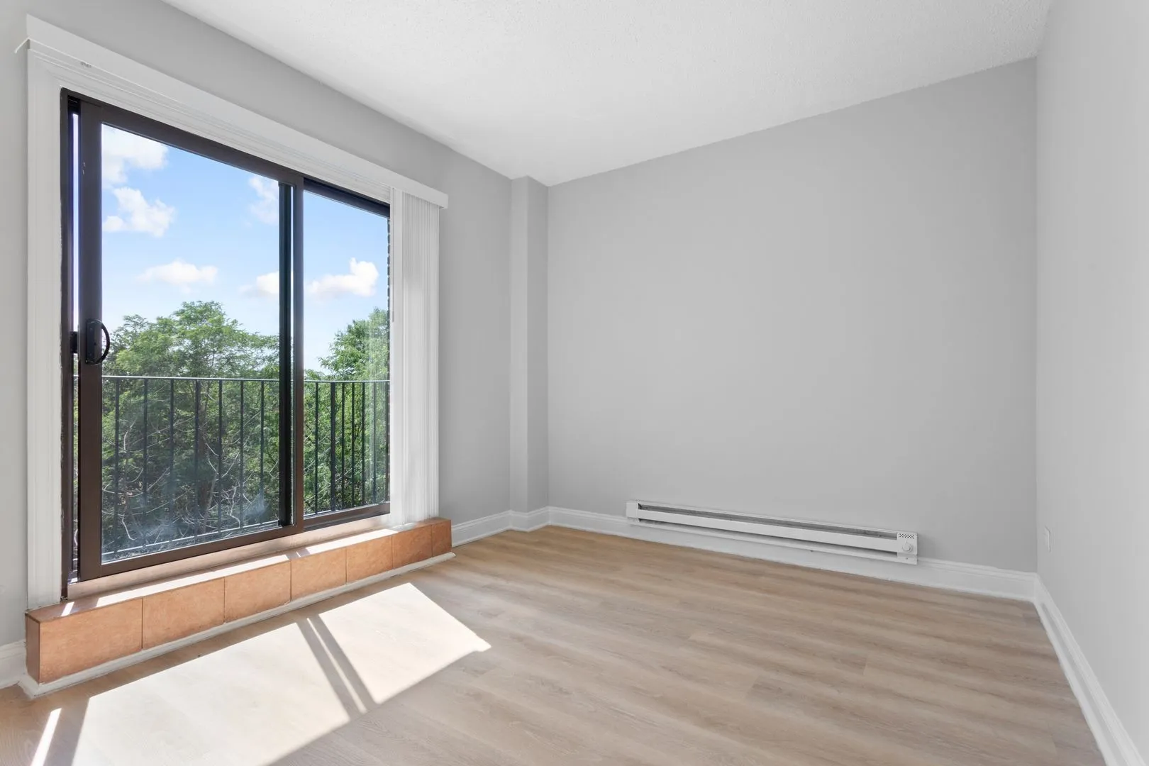 4520 N Clarendon Ave, , 60640, USA 60640-unit#303-Chicago-IL