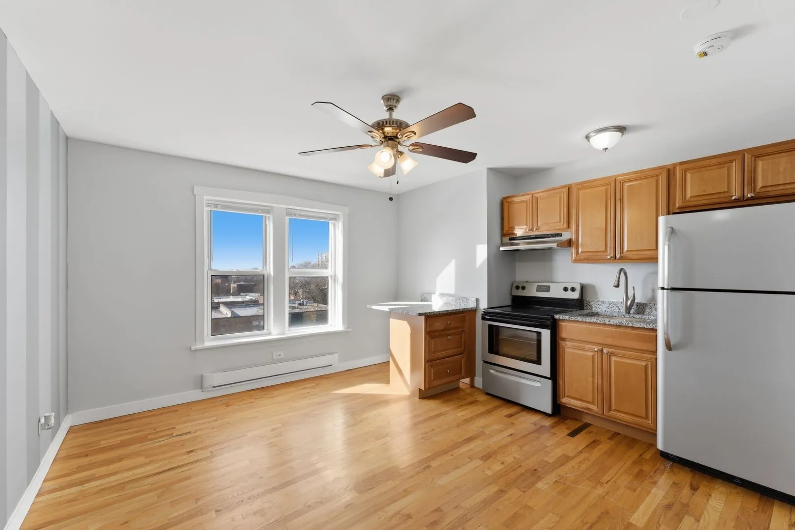 7450 N Greenview Ave, , 60626, USA 60626-unit#56-Chicago-IL