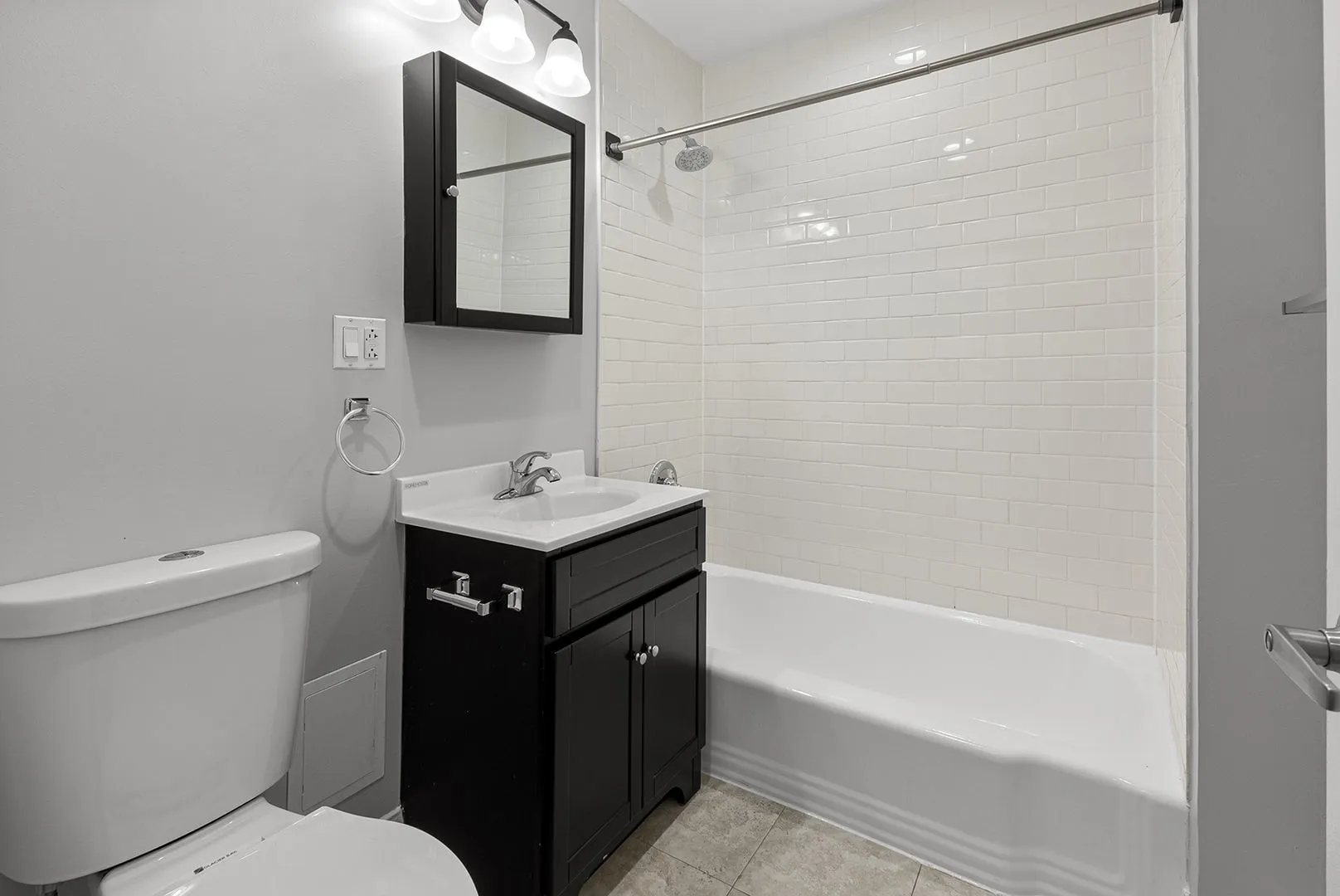 6029 N Winthrop Ave, , 60660, USA 60660-unit#506-Chicago-IL