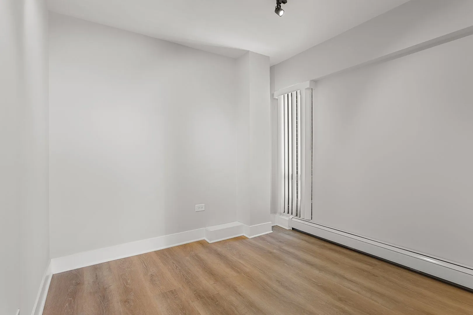 6166 N Sheridan Rd, , 60660, USA 60660-unit#10C-Chicago-IL