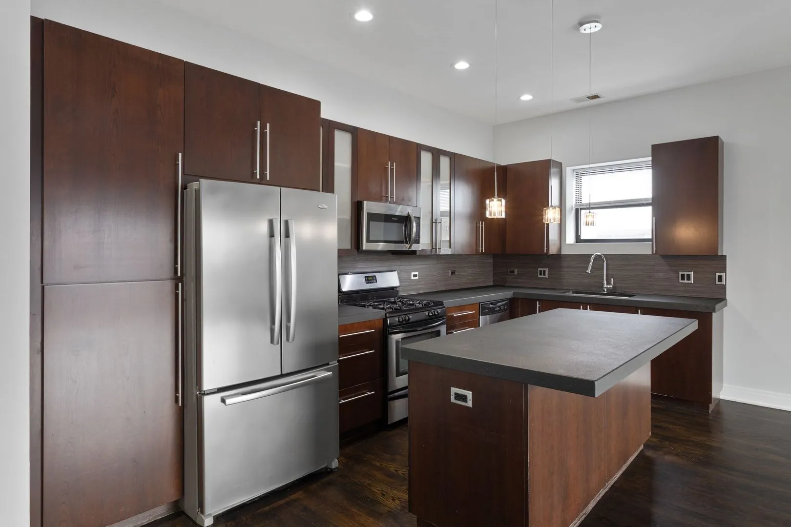 1412 W Morse Ave, , 60626, USA 60626-unit#3B-Chicago-IL
