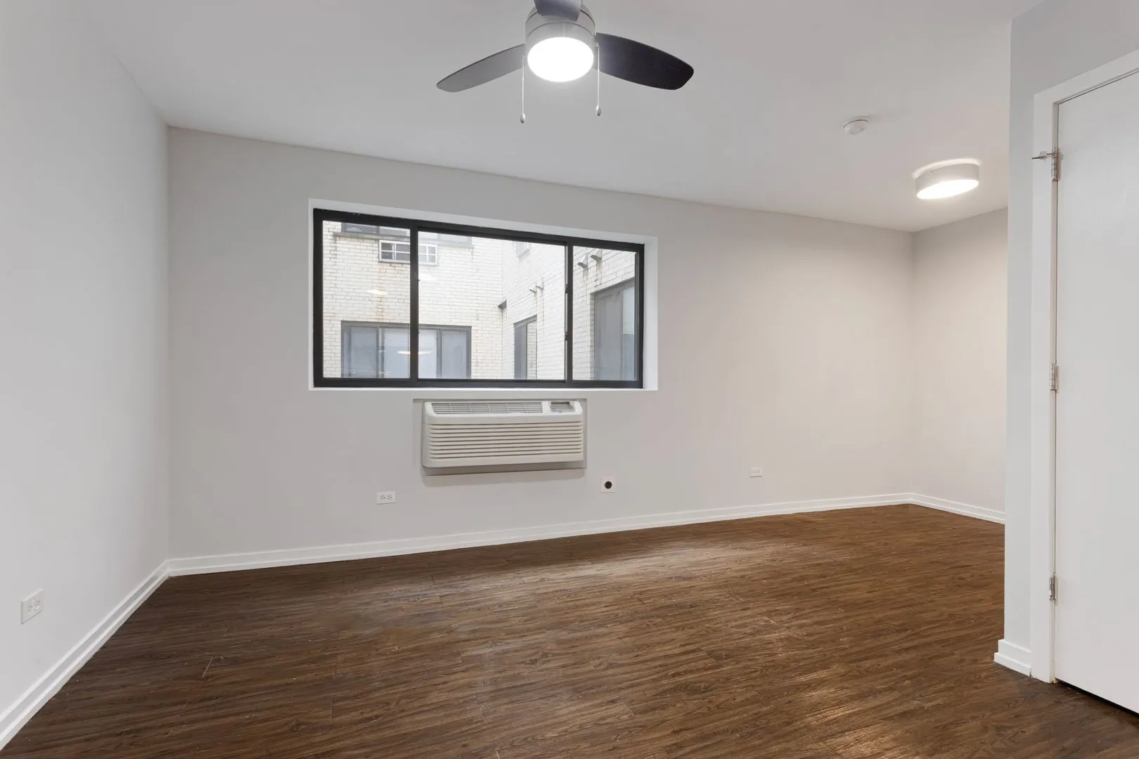 5411 N Winthrop Ave, , 60640, USA 60640-unit#517-Chicago-IL