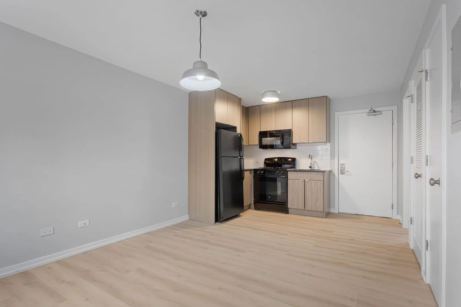 5411 N Winthrop Ave, , 60640, USA 60640-unit#316-Chicago-IL