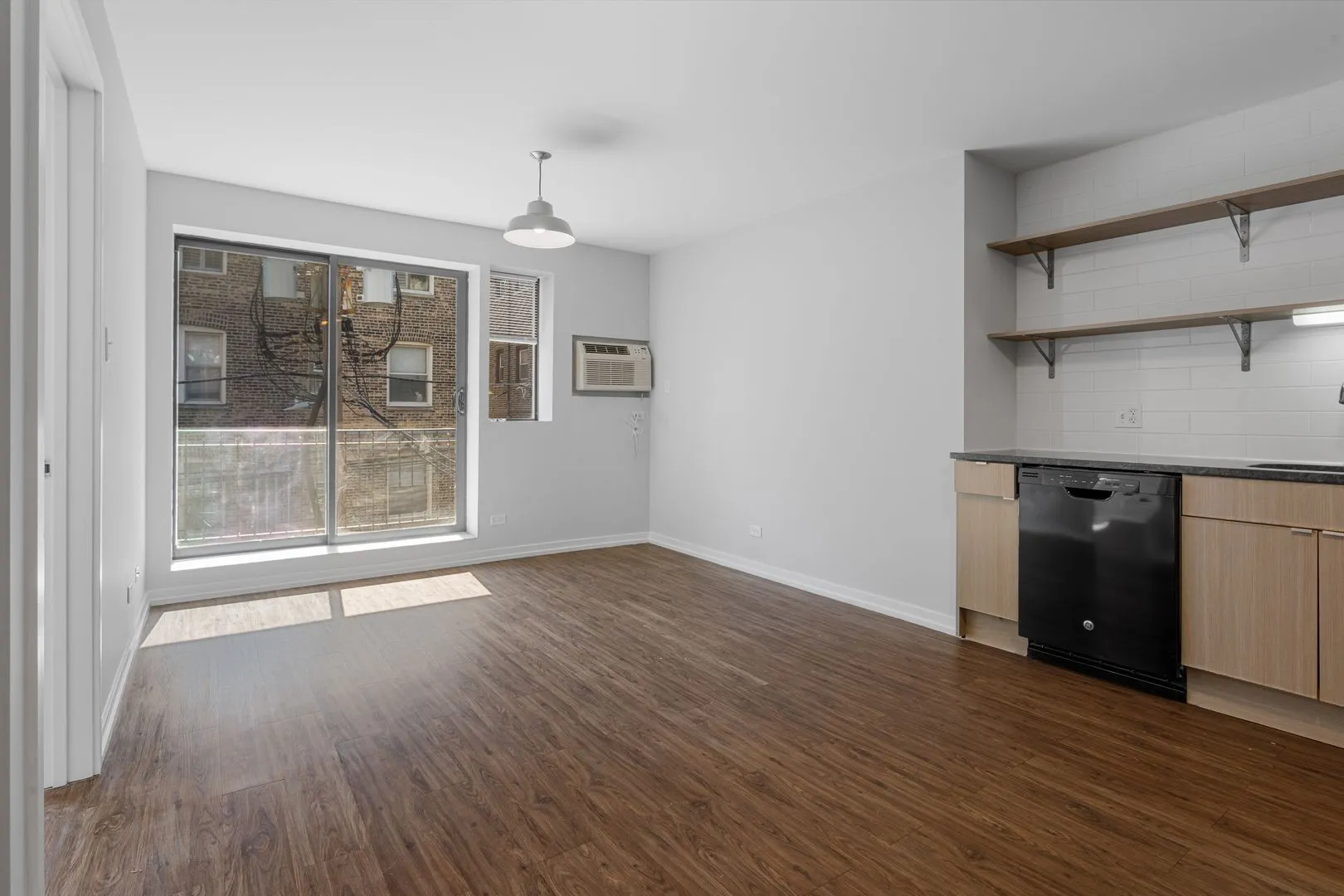 5411 N Winthrop Ave, , 60640, USA 60640-unit#314-Chicago-IL