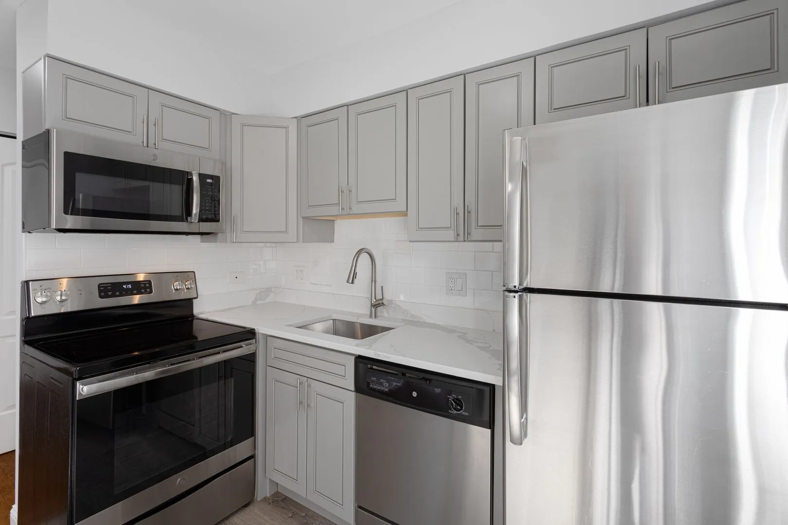 6029 N Winthrop Ave, , 60660, USA 60660-unit#402-Chicago-IL