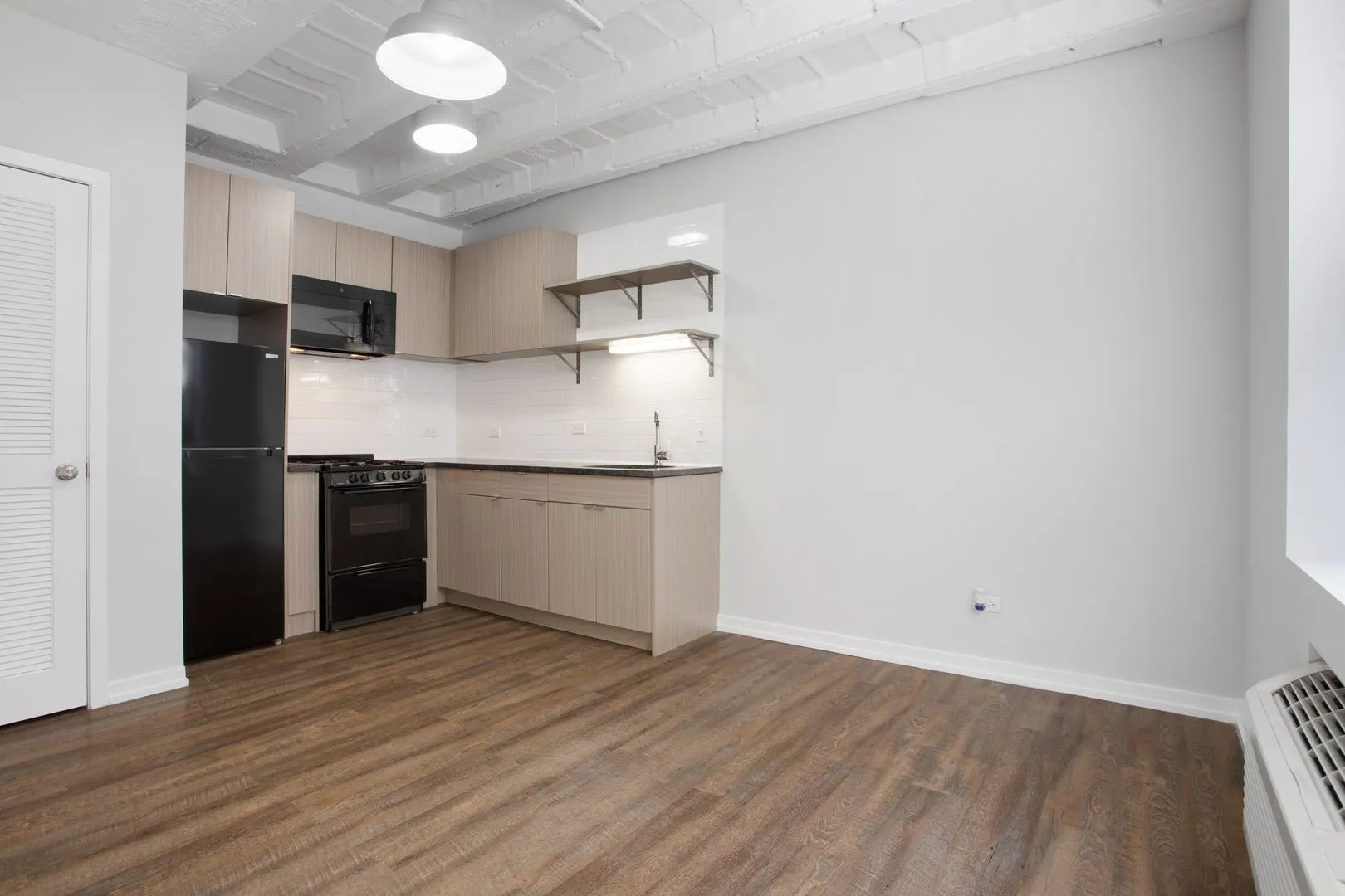 5718 N Winthrop Ave, ,  60660, USA 60660-unit#308-Chicago-IL