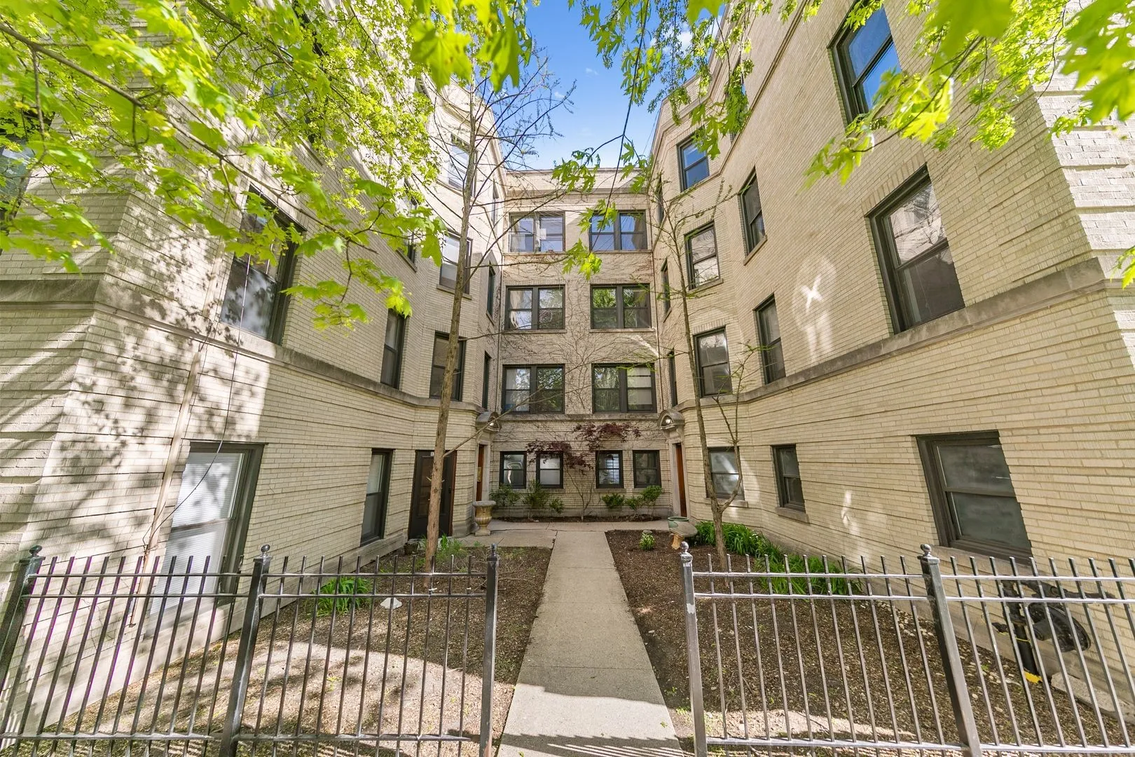 7501 N Eastlake Terrace, ,  60626, USA 60626-unit#3-Chicago-IL
