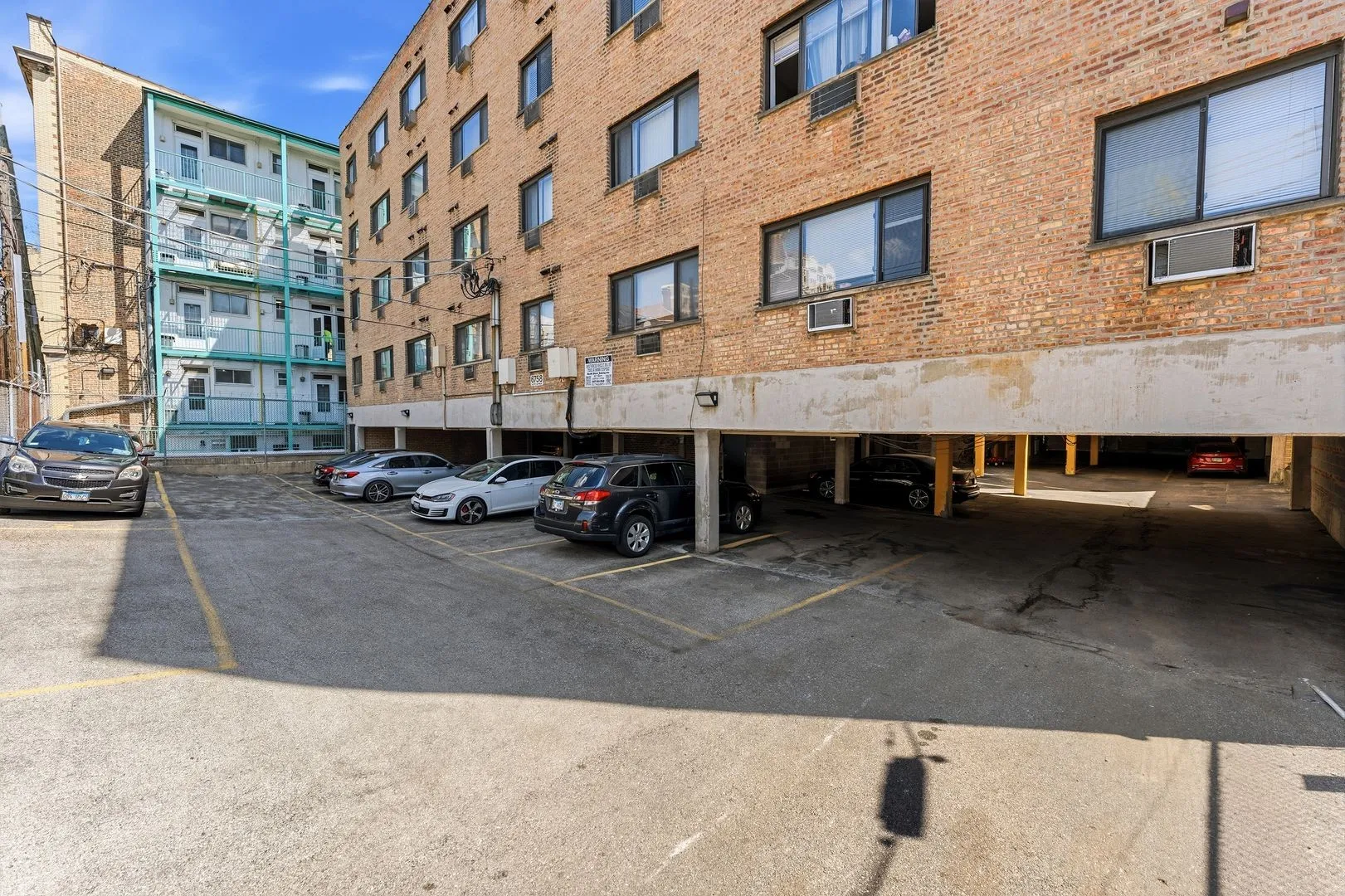 6758 N Sheridan Rd, , 60626, USA 60626-unit#240-Chicago-IL