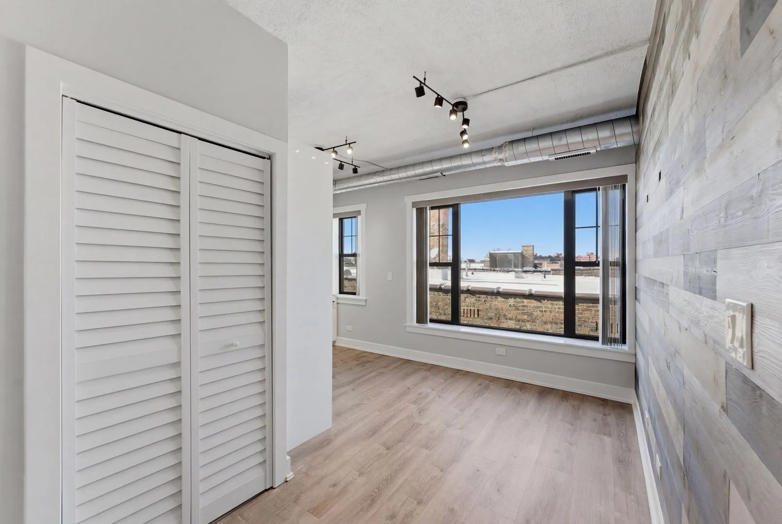 7645 N Sheridan Rd, ,  60626, USA 60626-unit#403-Chicago-IL