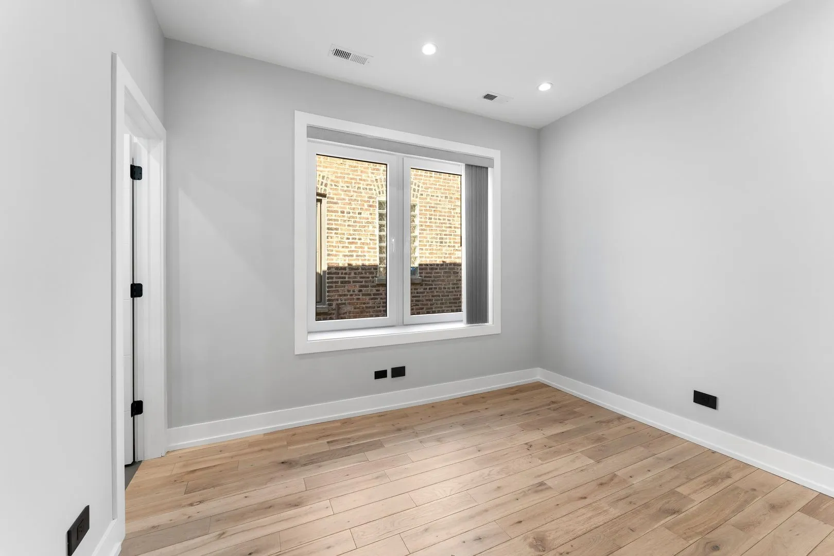 7726 N Eastlake Terrace, , 60626, USA 60626-unit#2-Chicago-IL