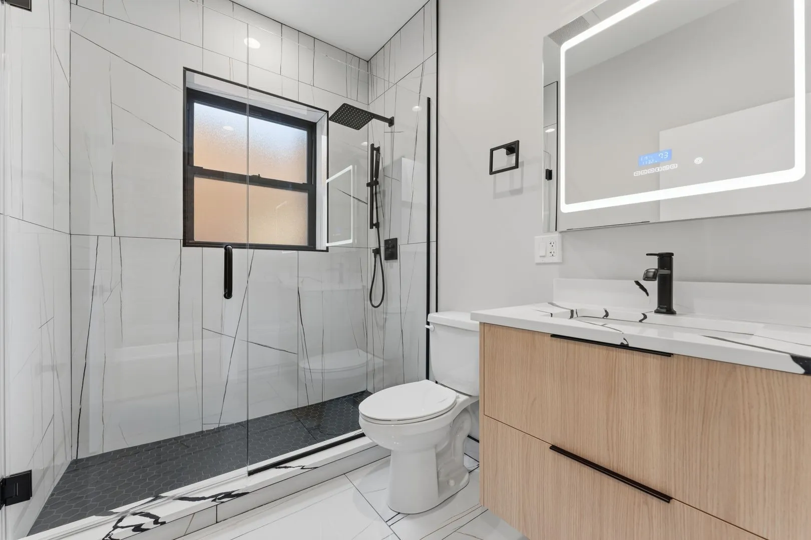 7516 N Eastlake Terrace, ,  60626, USA 60626-unit#2-Chicago-IL