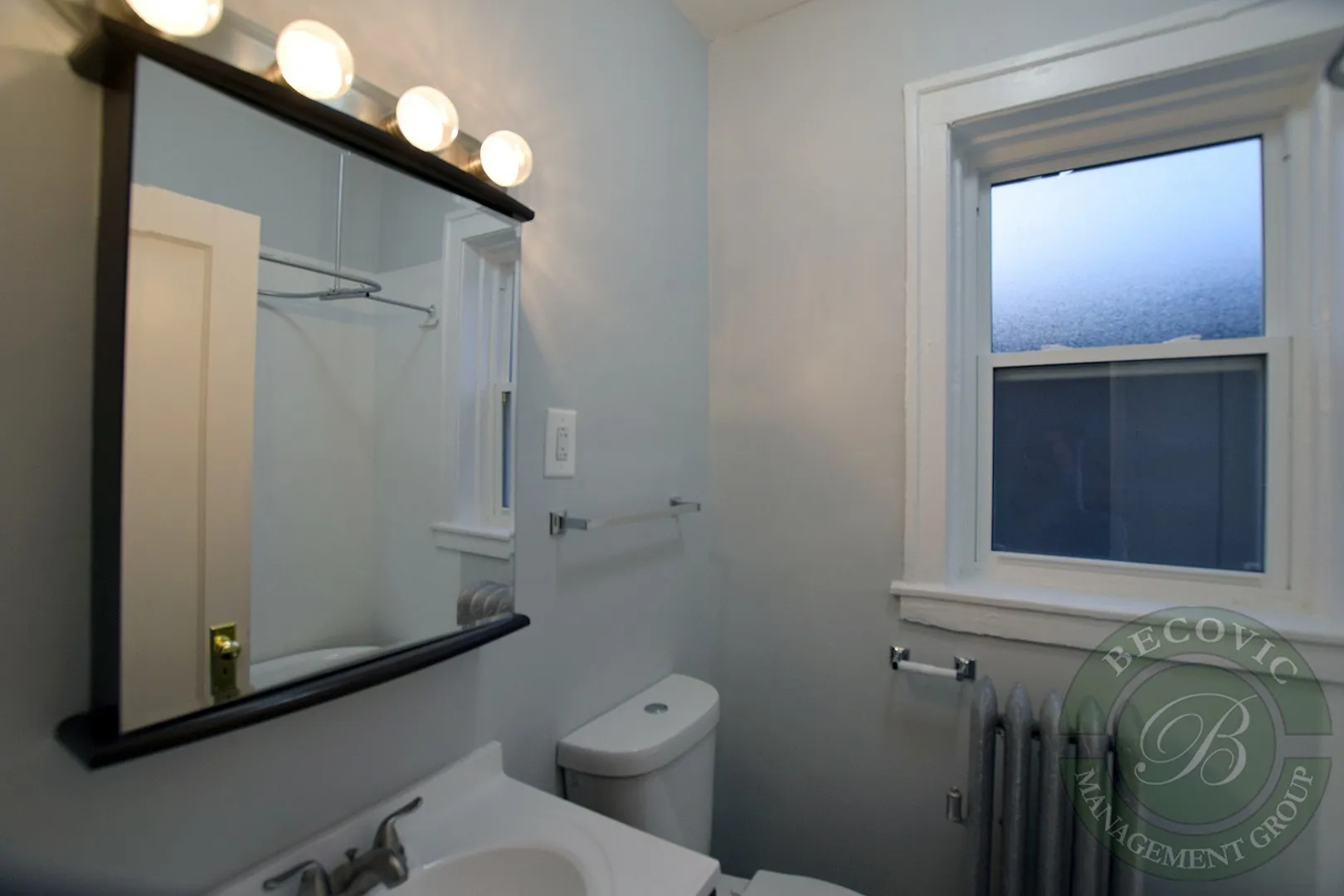 6114 1/2 N Winthrop Ave, ,  60660, USA 60660-unit#1S-Chicago-IL