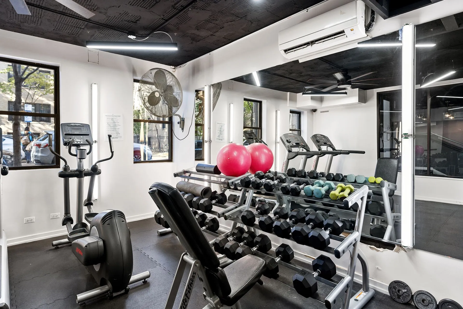 4875 N Magnolia Ave, ,  60640, USA 60640-unit#214-Chicago-IL