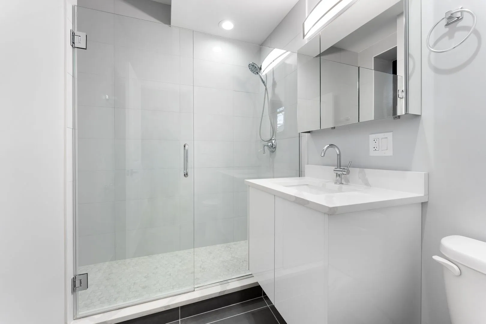 1546 W Jonquil Terrace, ,  60626, USA 60626-unit#9-Chicago-IL