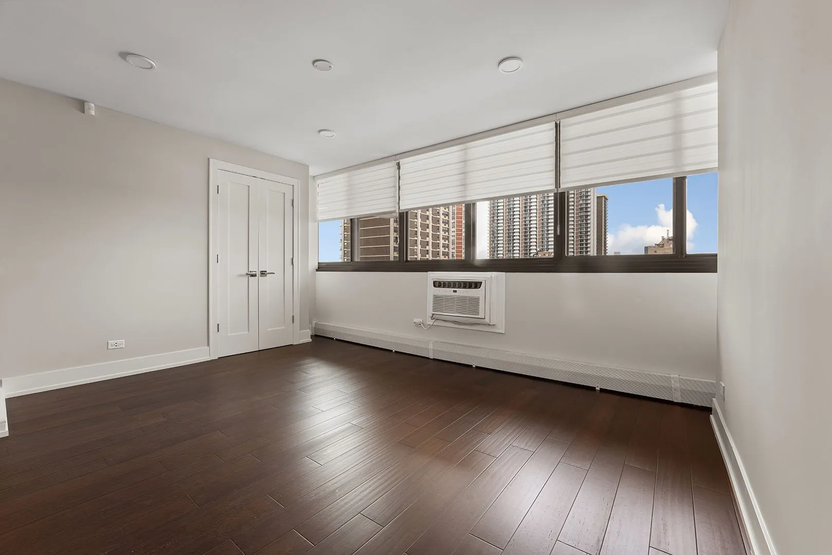 6166 N Sheridan Rd, , 60660, USA 60660-unit#14J-Chicago-IL