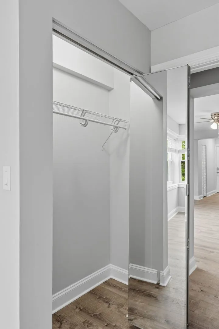 7710 N Sheridan Rd, ,  60626, USA 60626-unit#401-Chicago-IL