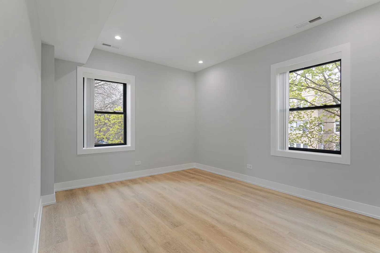 1558 W Juneway Terrace, , 60626, USA 60626-unit#1N-Chicago-IL
