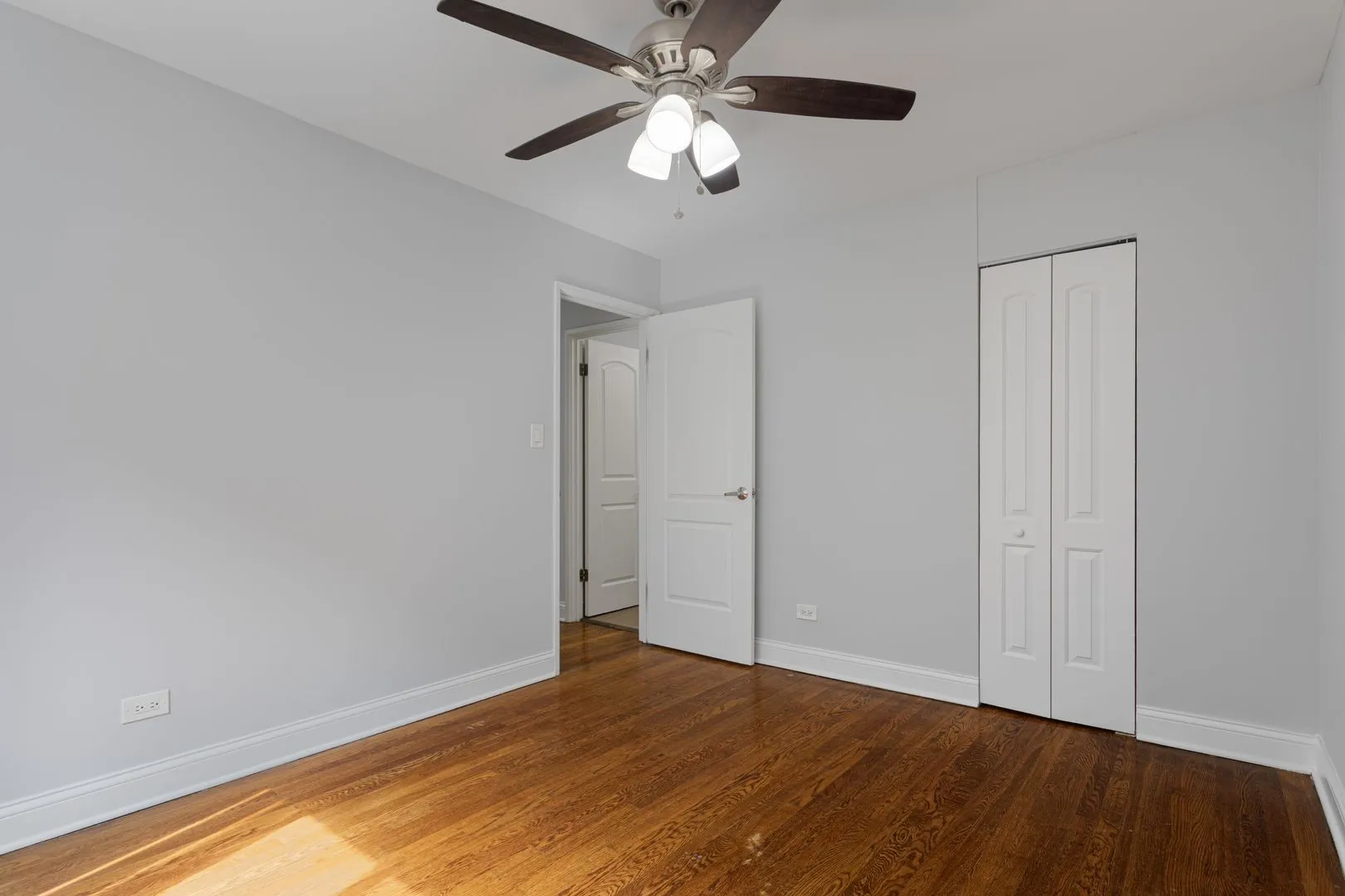6029 N Winthrop Ave, , 60660, USA 60660-unit#402-Chicago-IL