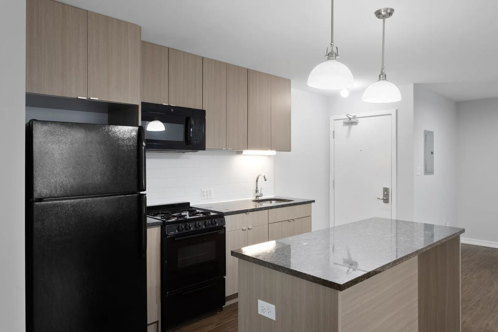 5411 N Winthrop Ave, , 60640, USA 60640-unit#523-Chicago-IL