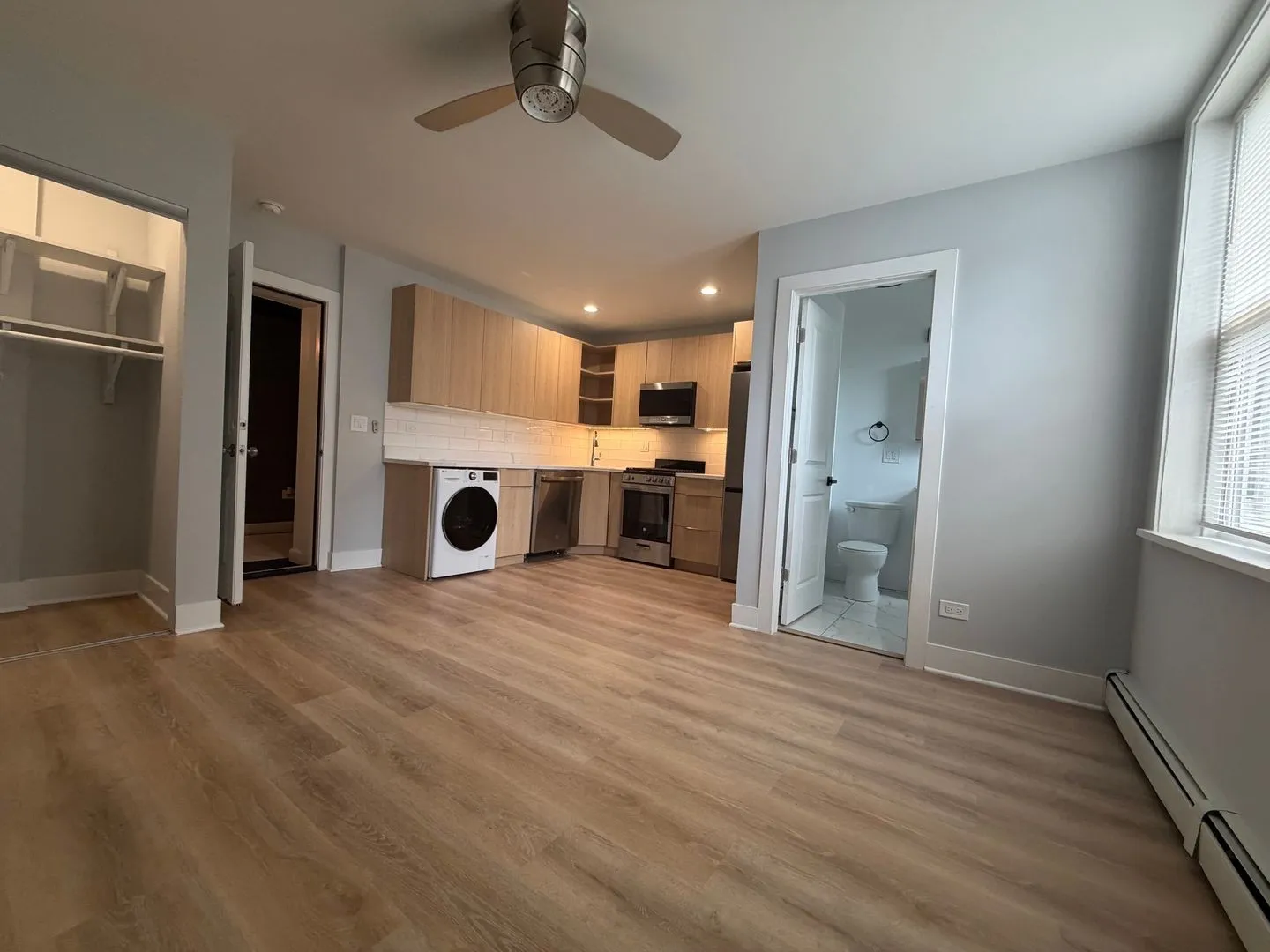5710 N Winthrop Ave, , 60660, USA 60660-unit#G6-Chicago-IL