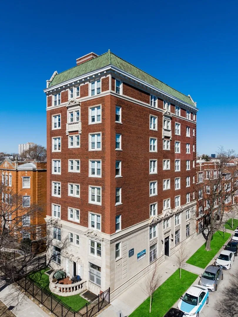7450 N Greenview Ave, , 60626, USA 60626-unit#64-Chicago-IL