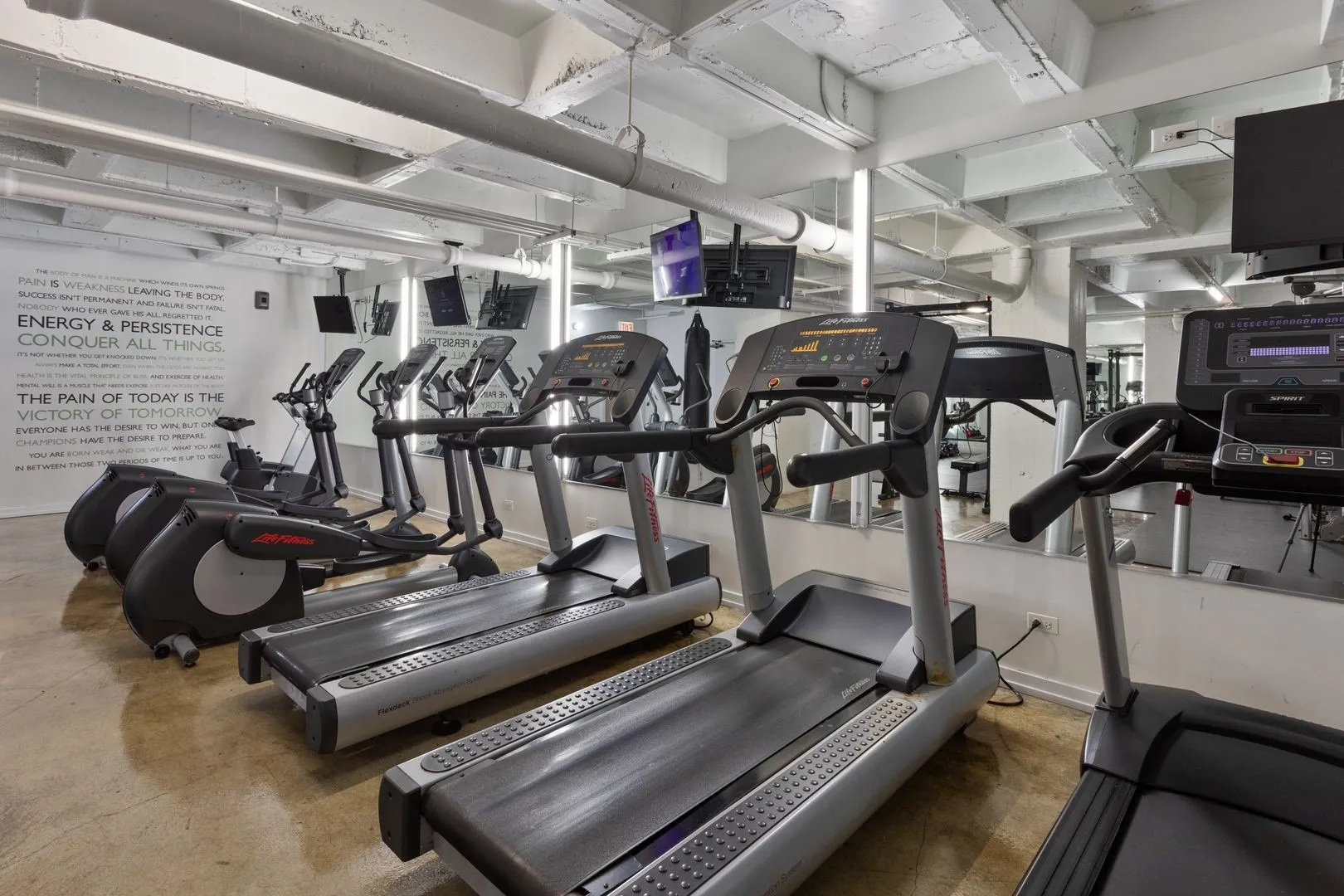 1325 W Wilson Ave, ,  60640, USA 60640-unit#301-Chicago-IL