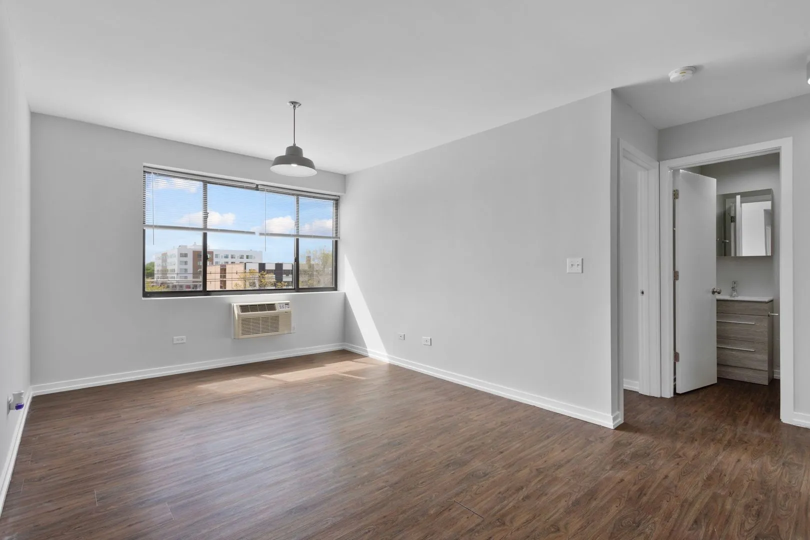 6134 N Kenmore Ave, ,  60660, USA 60660-unit#509-Chicago-IL
